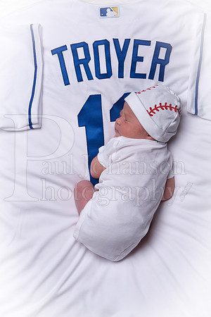 Luke Troyer Baby Pics 3-26-2017-0003