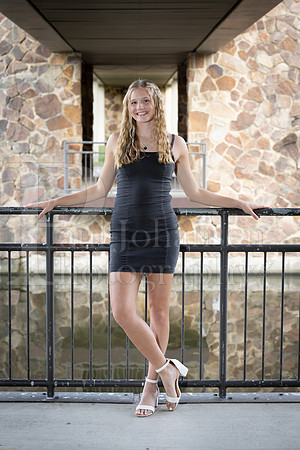 Emma Joiner Senior Images 7-25-2022-0447