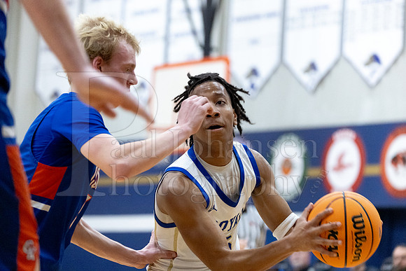 Rockford Christian Boys Varsity Basketball vs Geona Kingston 2-26-2025-1167