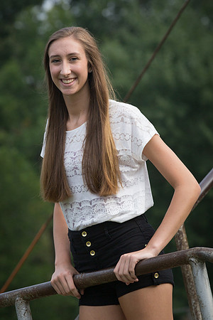 Margaret Horihan Senior Images 8-31-2013-0747