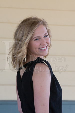 Annie Cyrs Senior Images 4-24-2018-0042