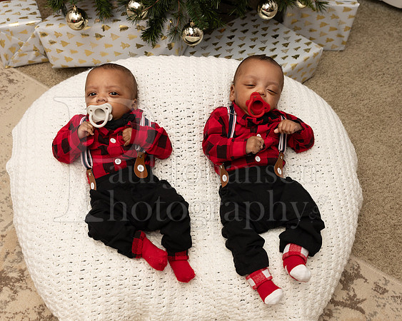 Foreman Family Portraits 12-12-2024-0071