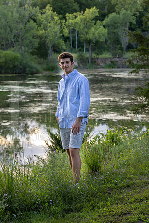 Nick Davenport Senior Images 8-4-2022-0368