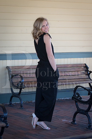 Annie Cyrs Senior Images 4-24-2018-0036