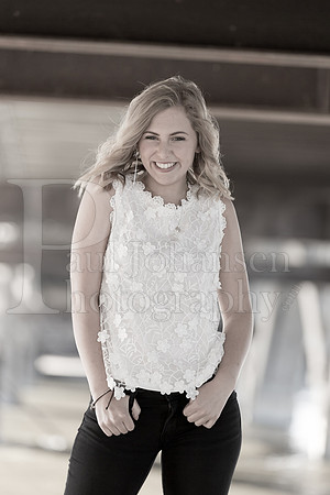 Annie Cyrs Senior Images 4-24-2018-0206-2