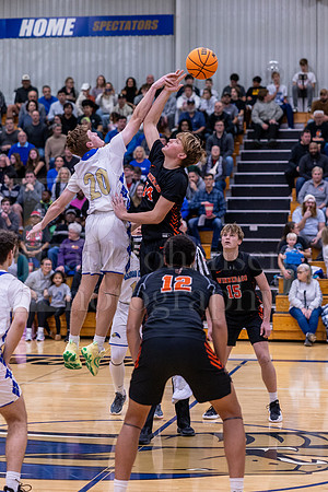 Rockford Christian Boys Varsity Basketball vs Winnebago 11-25-2024-0109