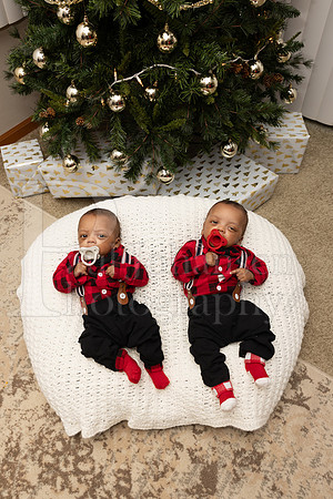 Foreman Family Portraits 12-12-2024-0075