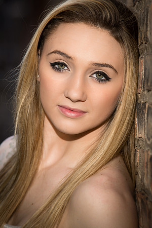 Shannon Garthwaite Senior Images 3-16-2015-0282pp