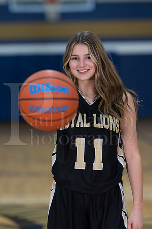 RC Basketball Seniors Banner Shoot 12-2-2021-0239