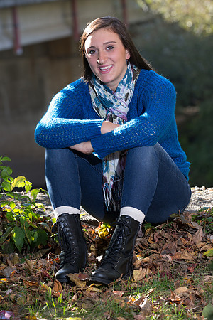 Linzy Lorence Senior Images 10-7-2013-4079