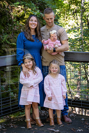 Blume Family Portraits 7-29-2024-0025