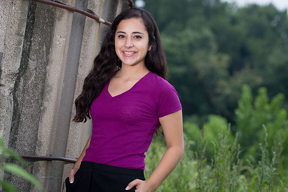 Emily Bergez Senior Images 8-10-2014-0541