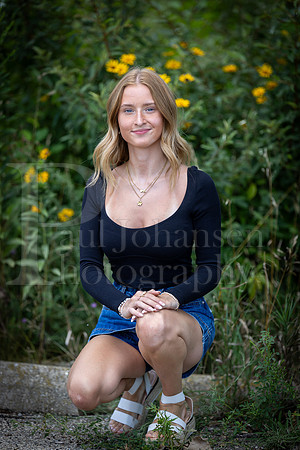 Marley Flynn Senior Images 8-11-2024-0125