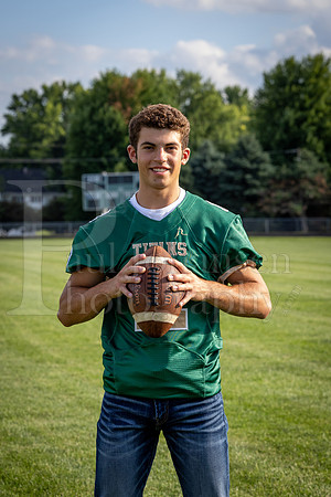 Nick Davenport Senior Images 8-4-2022-0062