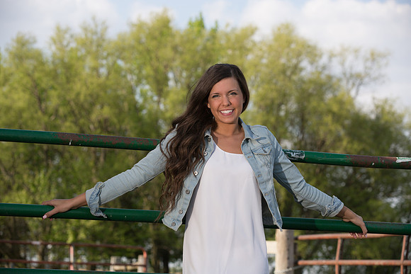 Alyssa Evett Senior Images 5-18-2014-3965