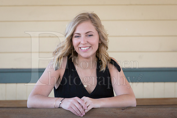 Annie Cyrs Senior Images 4-24-2018-0046