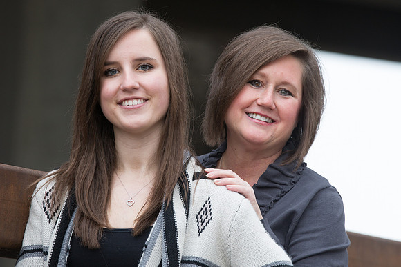Hannah Klint Senior Images 3-21-2014-4734