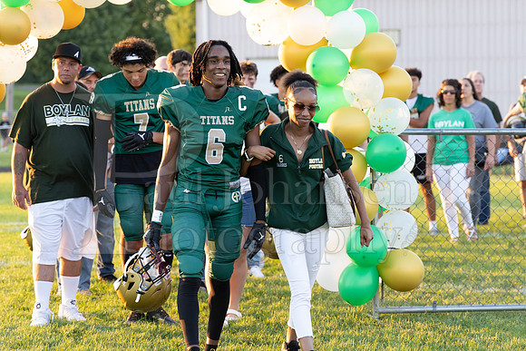 Boylan Varsity Football vs Jefferson 9-2-2022-0017