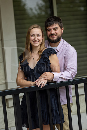 Nicole and Jake's Engagement Photos 9-22-2024-0001
