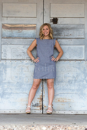 Annie Cyrs Senior Images 4-24-2018-0270