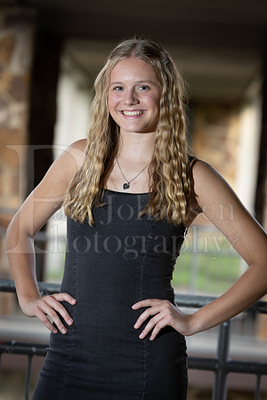 Emma Joiner Senior Images 7-25-2022-0438
