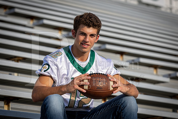 Nick Davenport Senior Images 8-4-2022-0124