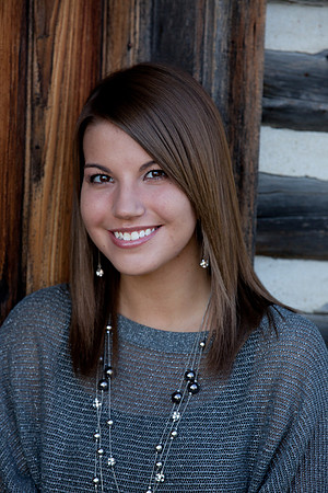 Lindsay Melling Senior Images-0383