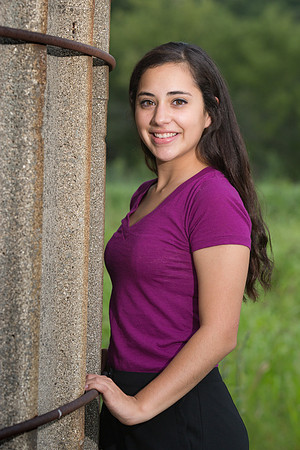 Emily Bergez Senior Images 8-10-2014-0529
