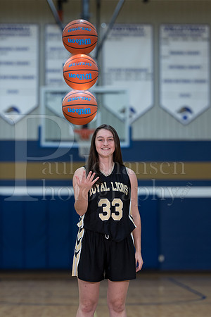 RC Basketball Seniors Banner Shoot 12-2-2021-0111