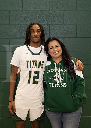 Boylan Boys Varsity Basketball vs Harlem 2-15-2023-0016