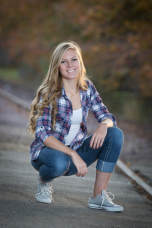 Michaela Dencker Senior Images 10-26-2014-4605
