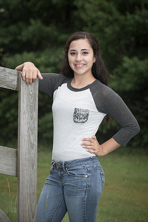 Emily Bergez Senior Images 8-10-2014-0721