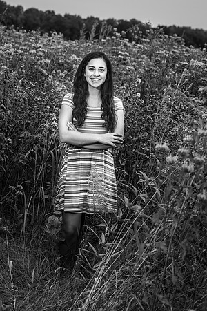 Emily Bergez Senior Images 8-10-2014-0487-2