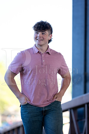 Jayden Vecchione Senior Images 5-3-2024-0186