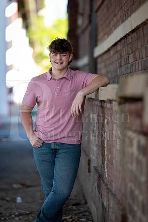Jayden Vecchione Senior Images 5-3-2024-0027