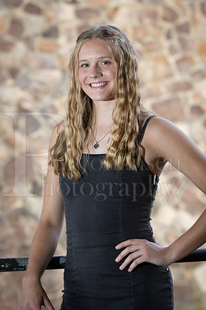 Emma Joiner Senior Images 7-25-2022-0463