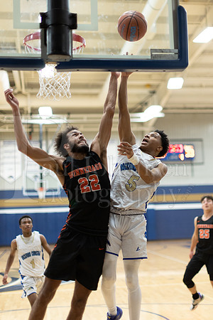 Rockford Christian Boys Varsity Basketball vs Winnebago 12-3-2022-0775