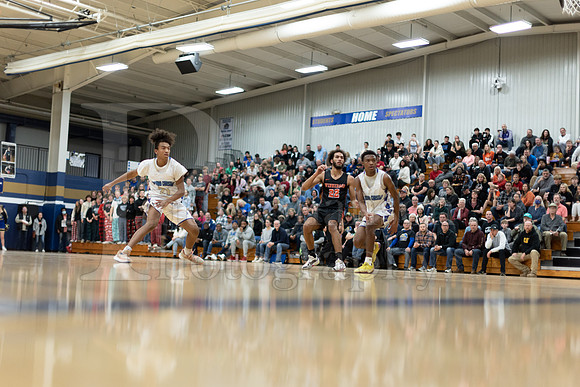 Rockford Christian Boys Varsity Basketball vs Winnebago 12-3-2022-0430