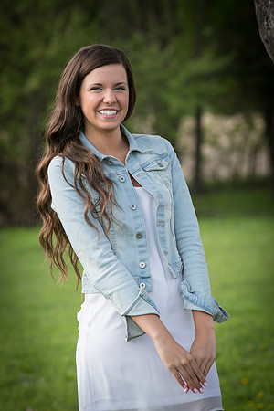 Alyssa Evett Senior Images 5-18-2014-3930