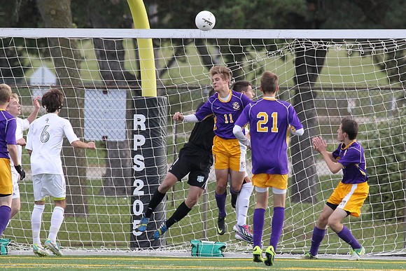 Boylan Varsity Boys Soccer vs Hononegah Regional Final 10-26-2013-4479
