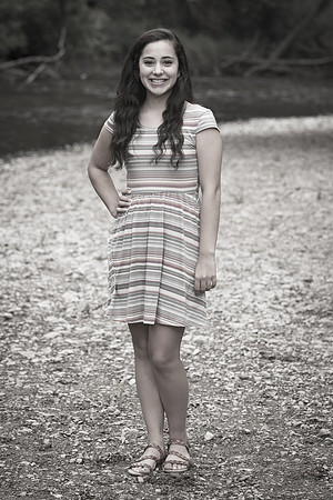 Emily Bergez Senior Images 8-10-2014-0444-2