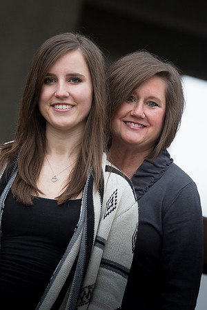 Hannah Klint Senior Images 3-21-2014-4733