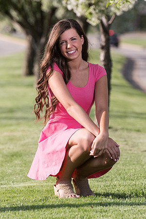 Alyssa Evett Senior Images 5-18-2014-4020