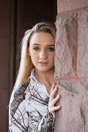 Shannon Garthwaite Senior Images 3-16-2015-0393
