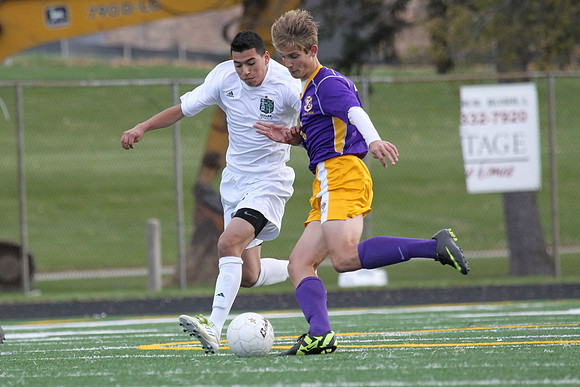 Boylan Varsity Boys Soccer vs Hononegah Regional Final 10-26-2013-4462