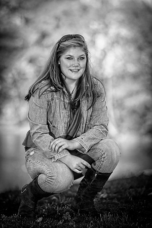 Sammy Bretl Senior Image-1029_PF