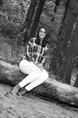 Brianna Ciaccio Senior Images 10-23-2015-0108