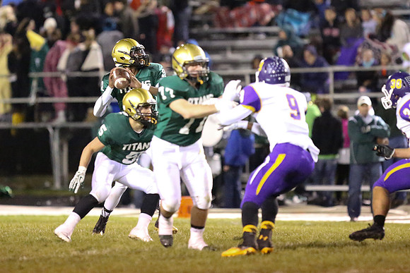 Boylan Varsity Football vs Belvidere 10-25-2013-8350