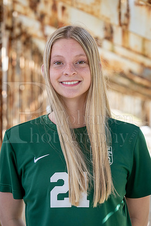 Boylan Varsity Girls Soccer Team and Senior Shoot 4-25-2024-0337
