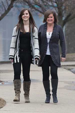 Hannah Klint Senior Images 3-21-2014-4740